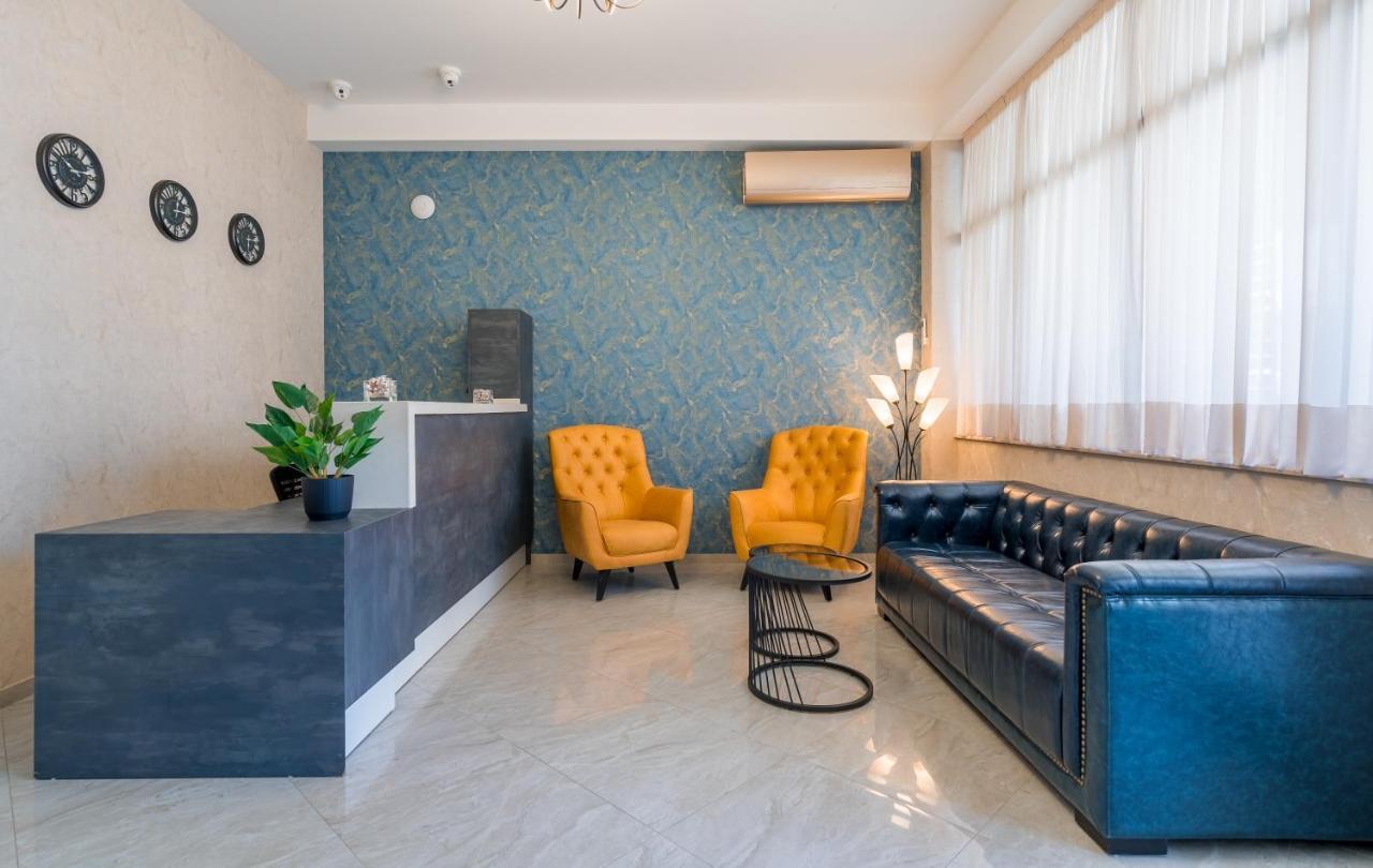 Aura Hotel Tbilisi ภายนอก รูปภาพ