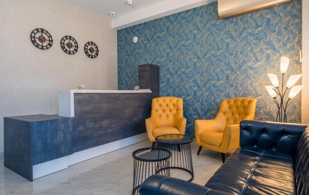 Aura Hotel Tbilisi ภายนอก รูปภาพ